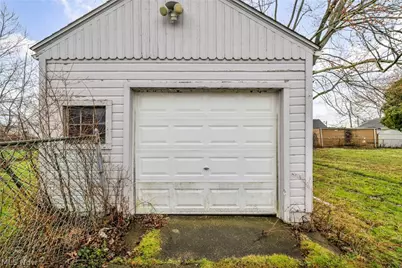 12827 Kirton, Loveland, OH 44135 - Photo 23