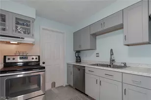 7165 Anthony Ct, Madison, OH 44057 - Photo 11