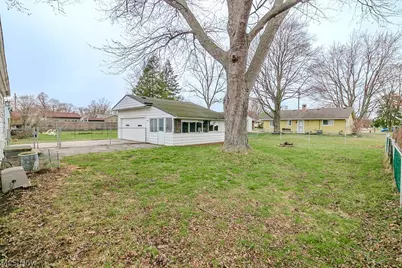 7165 Anthony Court, Madison, OH 44057 - Photo 5
