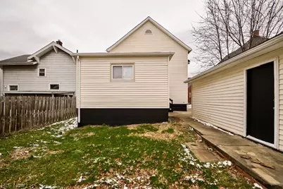 2812 7th Street NW, Canton, OH 44708 - Photo 5