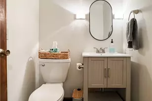 2412 Audubon Rd, Akron, OH 44320 - Photo 19