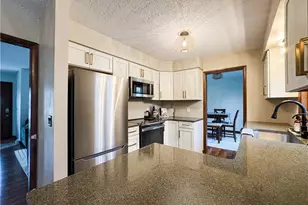 2412 Audubon Rd, Akron, OH 44320 - Photo 7