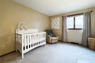 2412 Audubon Rd, Akron, OH 44320 - Photo 23