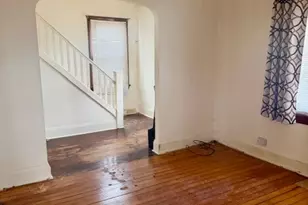 512 New 4th St, Fairport Harbor, OH 44077 - Photo 3