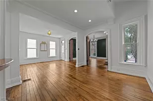 1554 W 29th St, Loveland, OH 44113 - Photo 11