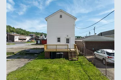 523 Union Street, Martins Ferry, OH 43935 - Photo 3