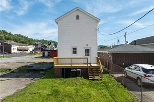 523 Union St, Martins Ferry, OH 43935 - Photo 3