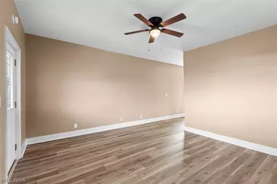 523 Union Street, Martins Ferry, OH 43935 - Photo 7