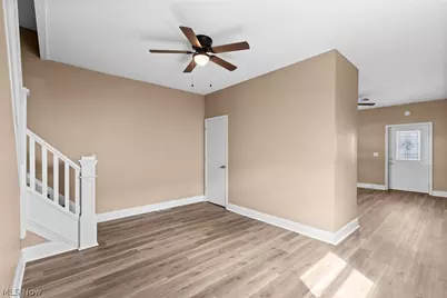 523 Union Street, Martins Ferry, OH 43935 - Photo 9