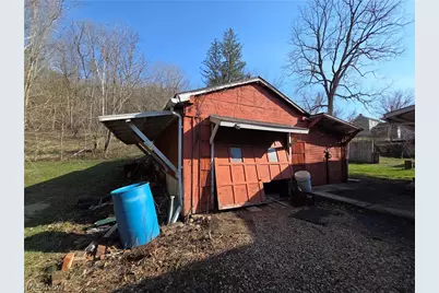 54990 Maple Avenue, Bridgeport, OH 43912 - Photo 13