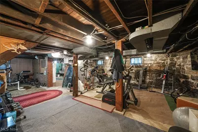 128 6th Street NW, Barberton, OH 44203 - Photo 21