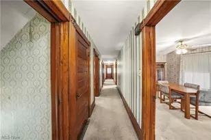 128 6th St NW, Barberton, OH 44203 - Photo 23