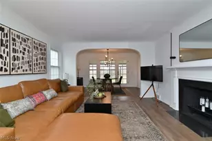 3677 Stoer Rd, Huber Heights, OH 44122 - Photo 7