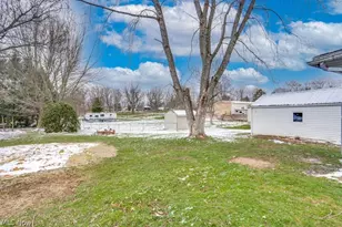 3949 Beck Ave, Louisville, OH 44641 - Photo 29