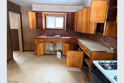 5281 Monroe Center Road, Conneaut, OH 44030 - Photo 9