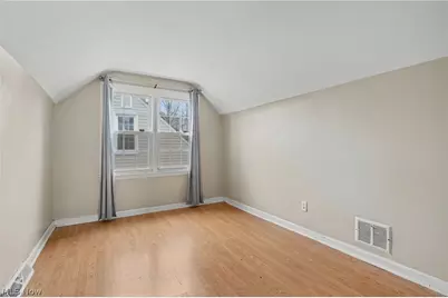 1623 Sunset Avenue, Akron, OH 44301 - Photo 17