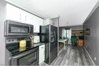 2799 Mull Avenue #10-B, Copley, OH 44321 - Photo 9