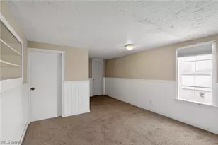 107 Renee Dr, Struthers, OH 44471 - Photo 23