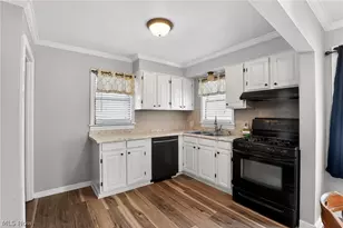 107 Renee Dr, Struthers, OH 44471 - Photo 9