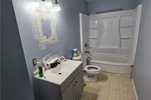 1506 Nevada Ave, Lorain, OH 44052 - Photo 13