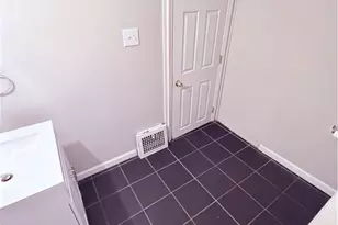 3410 Hancock Ave, Loveland, OH 44113 - Photo 27