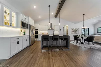 23425 Bryden Road, Huber Heights, OH 44122 - Photo 9