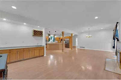 416 Castle Pines Drive, Akron, OH 44333 - Photo 13