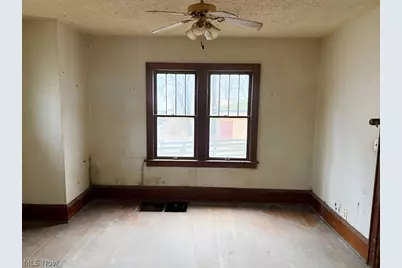 1525 14th Street NE, Canton, OH 44705 - Photo 9