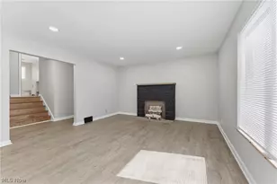 318 31st St NW, Canton, OH 44709 - Photo 3