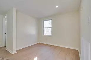 4455 W 56th St, Loveland, OH 44144 - Photo 17