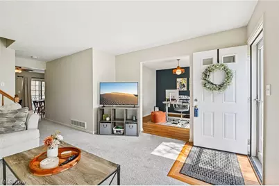 3432 Brookpoint Lane, Cuyahoga Falls, OH 44223 - Photo 7