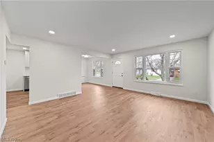 1201 Galaxy Dr, Loveland, OH 44109 - Photo 3