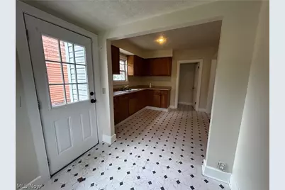 431 Noah Avenue, Akron, OH 44320 - Photo 9