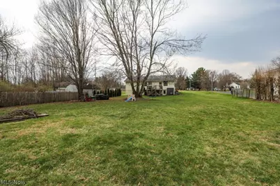 10676 Holcomb Road, Newton Falls, OH 44444 - Photo 9