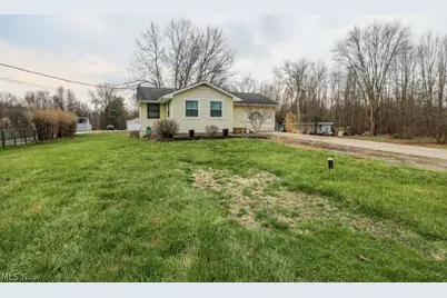 10676 Holcomb Road, Newton Falls, OH 44444 - Photo 3