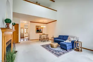 1235 Spring Ridge Cir, Alliance, OH 44601 - Photo 7