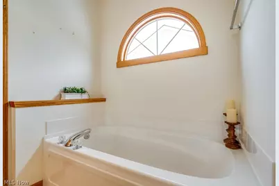 1235 Spring Ridge Circle, Alliance, OH 44601 - Photo 35