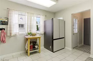 2080 Mars Ave, Oakwood, OH 44107 - Photo 17