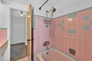 2416 Fenwood Rd, University Heights, OH 44118 - Photo 21