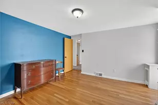 2416 Fenwood Rd, University Heights, OH 44118 - Photo 17