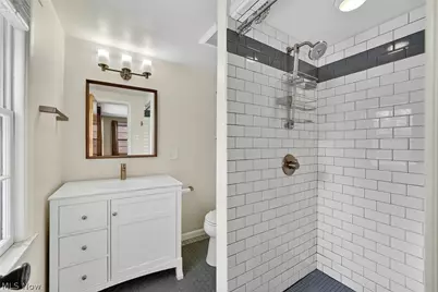 2416 Fenwood Road, University Heights, OH 44118 - Photo 15