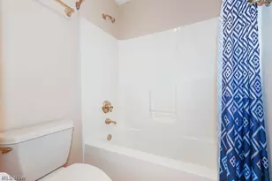 3729 Edgehill Dr, Loveland, OH 44121 - Photo 19