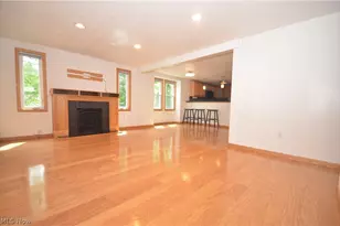 578 Perry Rd, Tallmadge, OH 44278 - Photo 9