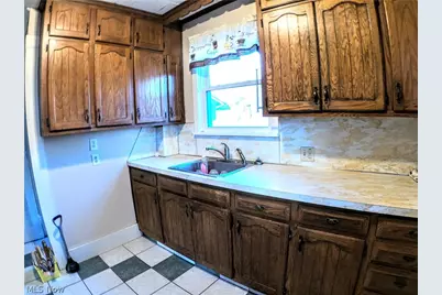 328 W Bowman Street, Wooster, OH 44691 - Photo 11