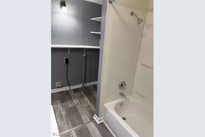 90 Oak Street, Mansfield, OH 44902 - Photo 11