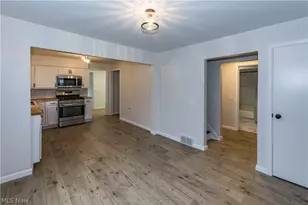 1463 4th St, Lakemore, OH 44250 - Photo 9