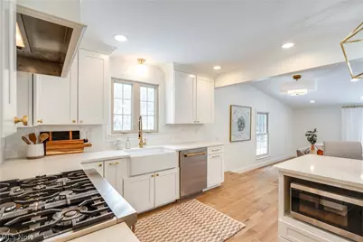 30009 Ednil Drive, Bay Village, OH 44140 - Photo 3