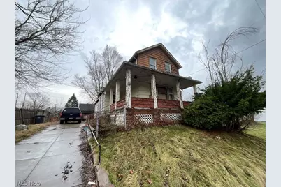 7300 Claasen Avenue, Loveland, OH 44105 - Photo 1