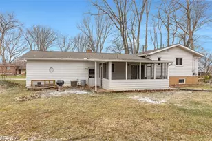 165 Woodhill Dr, Amherst, OH 44001 - Photo 31