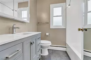 165 Woodhill Dr, Amherst, OH 44001 - Photo 19